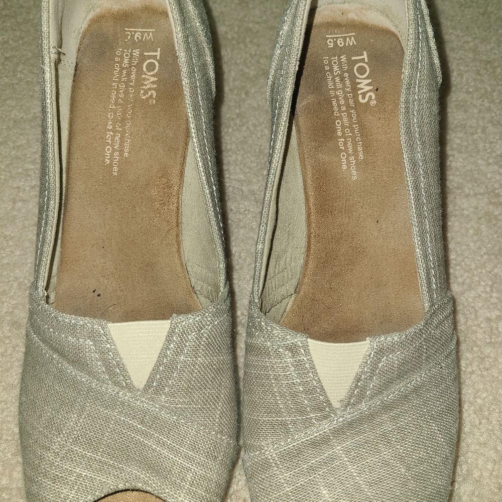 TOMS Gray Linen Heels W/ Geometric Cork Wedge, Size 9.5